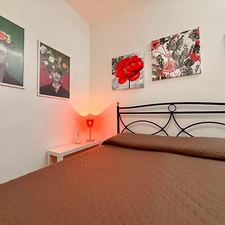 Elite Апартаменты *